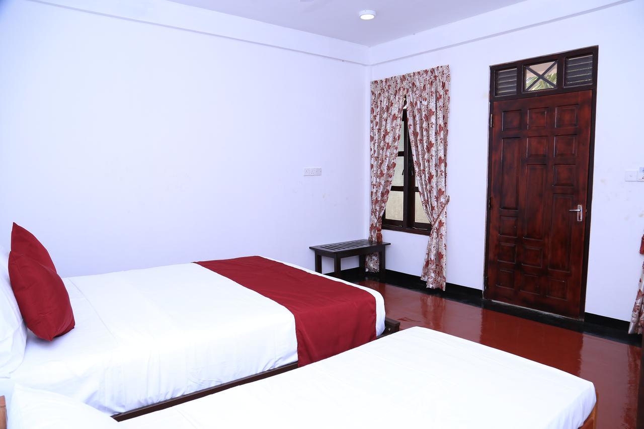 Crescent Sea Resort Nilaveli Eksteriør bilde