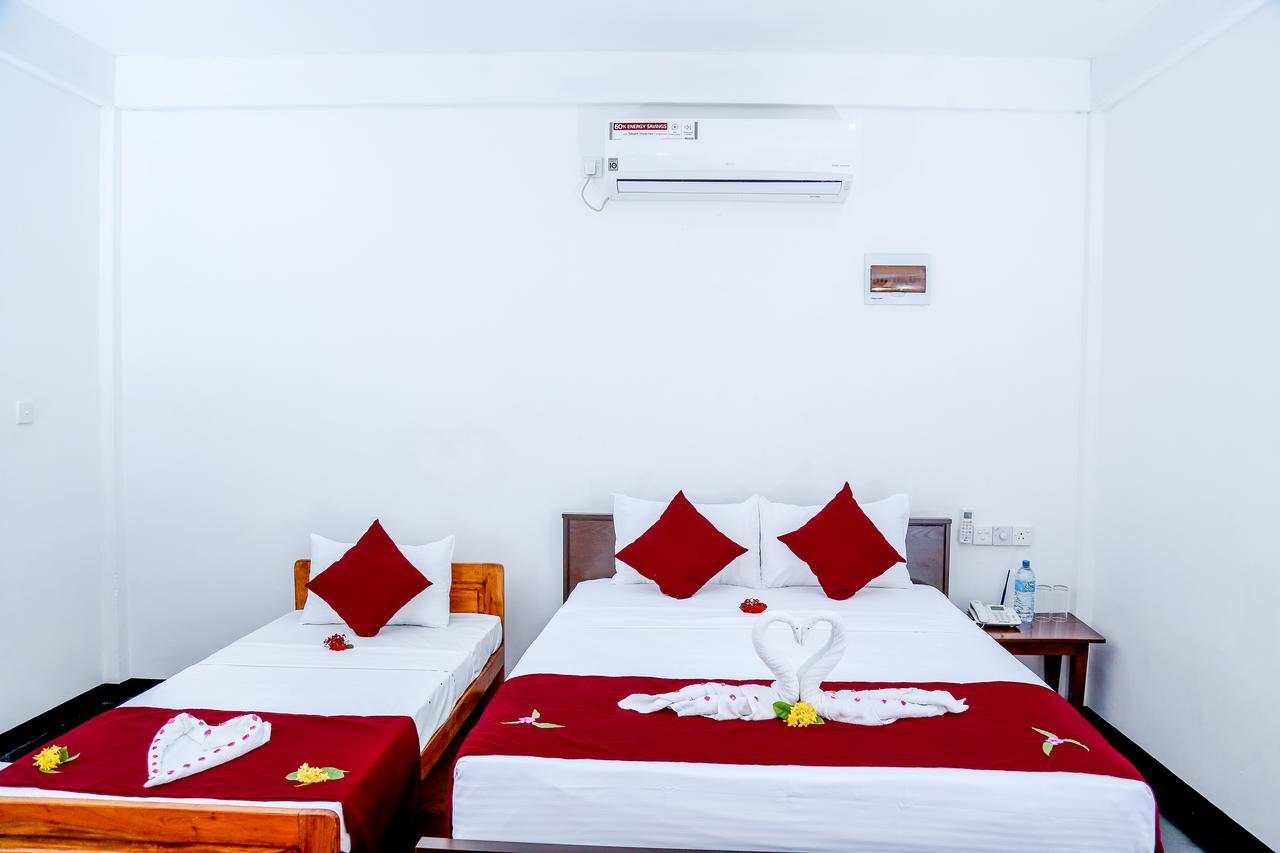 Crescent Sea Resort Nilaveli Eksteriør bilde