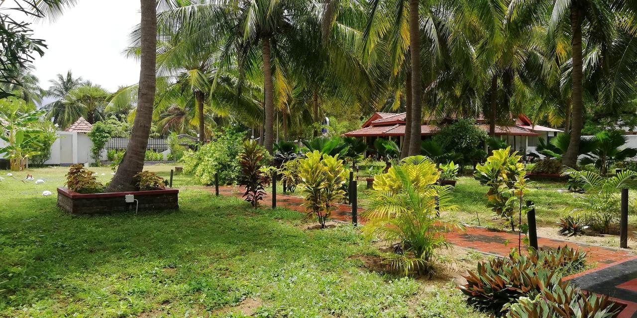 Crescent Sea Resort Nilaveli Eksteriør bilde